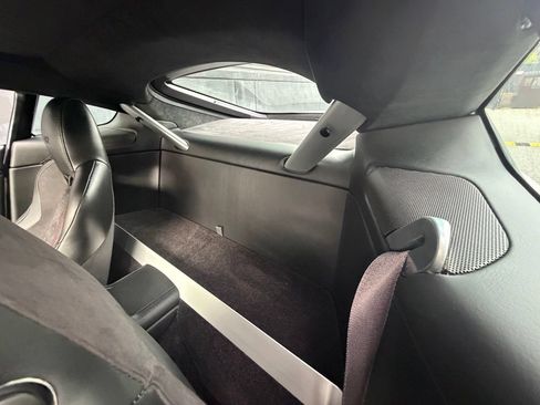 Used 2015 Aston Martin V8 Vantage GT RWD image 19