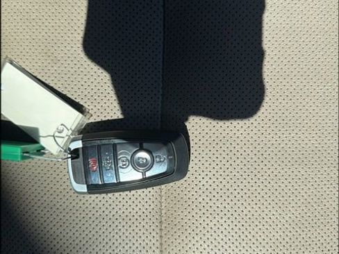 Used 2020 Ford Escape Titanium AWD/4WD image 31