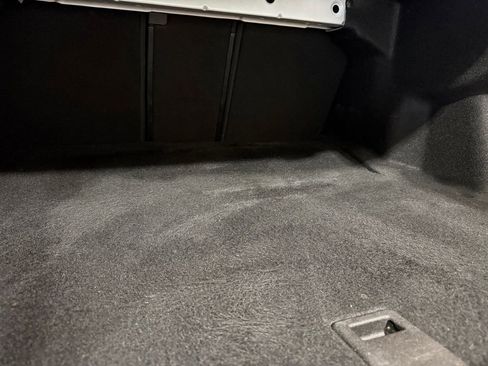 Used 2016 Mercedes-Benz C 300 4MATIC Sedan image 5