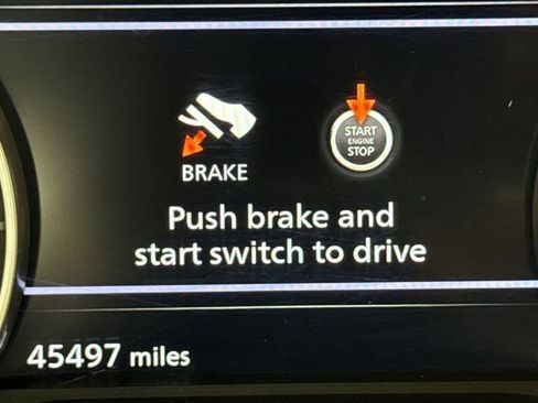 Used 2023 Nissan Rogue S image 23