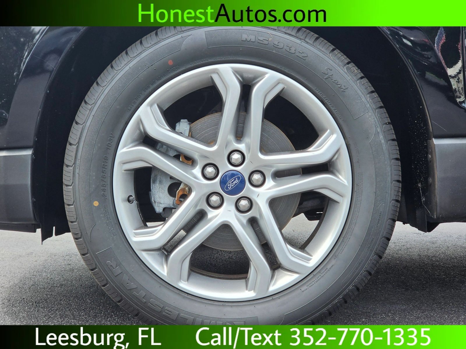 Used 2018 Ford Edge Titanium w/ Equipment Group 301A FWD image 22