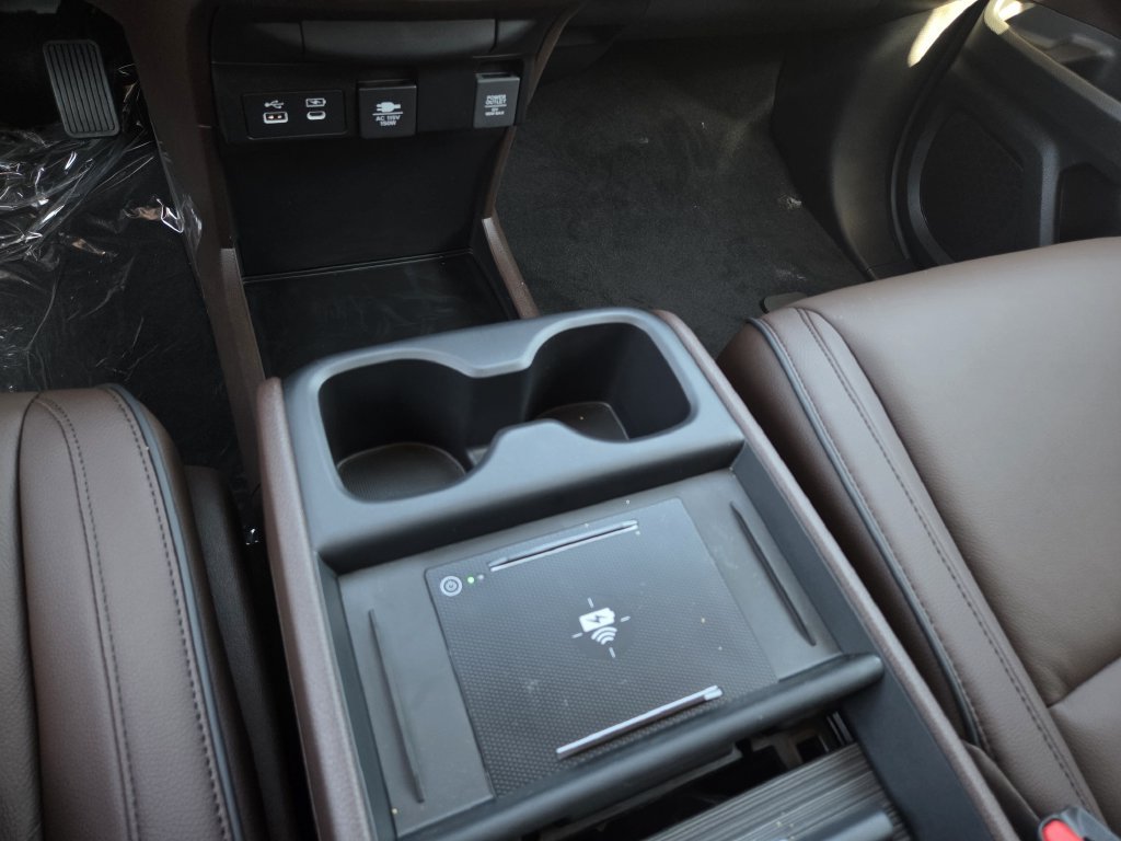 New 2027 Honda Odyssey Touring image 12
