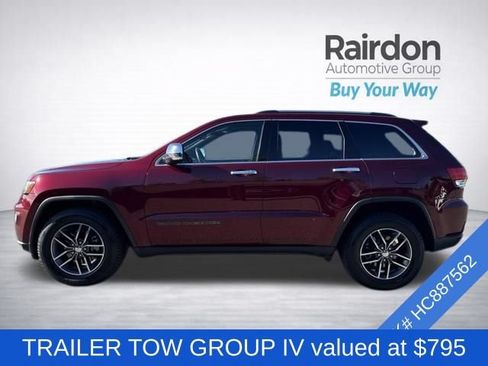 Used 2017 Jeep Grand Cherokee Limited w/ Trailer Tow Group IV AWD/4WD image 4
