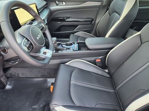 New 2026 Kia K5 GT-Line image 9