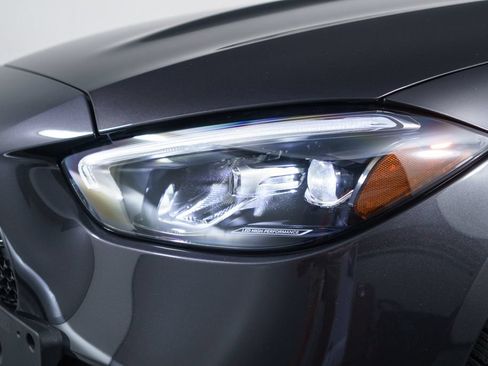 Used 2023 Mercedes-Benz C 300 4MATIC Sedan image 12
