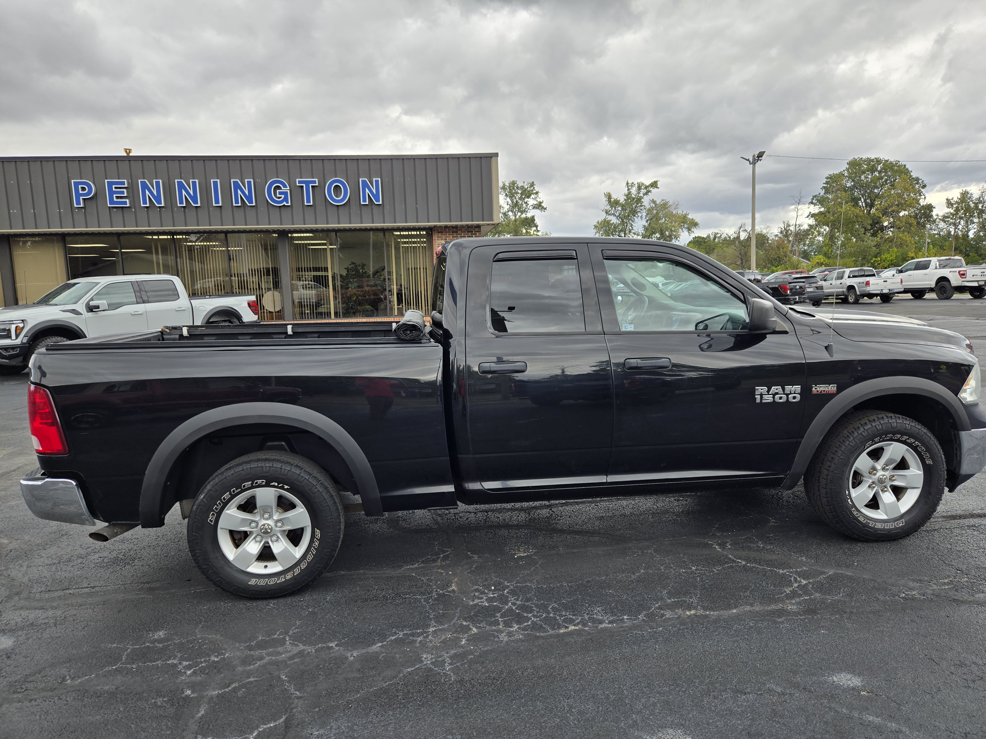 Used 2014 RAM 1500 ST w/ SXT Appearance Group AWD/4WD image 8