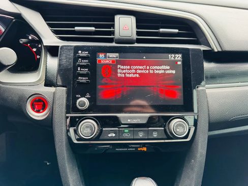 Used 2019 Honda Civic Sport image 16