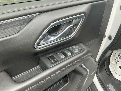 Used 2021 GMC Yukon SLT w/ SLT Luxury Plus Package image 23