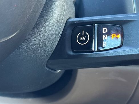 Certified 2024 Kia EV9 Land AWD/4WD image 31
