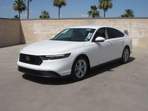 Certified 2024 Honda Accord LX image 1