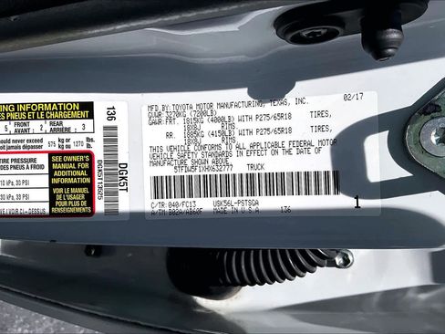 Used 2017 Toyota Tundra SR5 w/ SR5 Upgrade Package AWD/4WD image 33