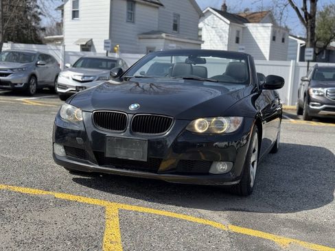 Used 2010 BMW 328i Convertible RWD image 2
