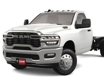 New 2025 RAM 3500 Tradesman w/ Chrome Appearance Group
