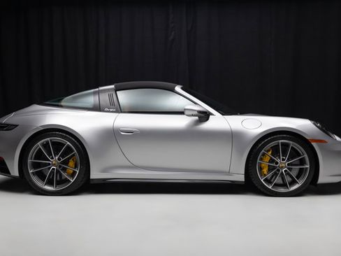 Used 2024 Porsche 911 Targa 4S image 41