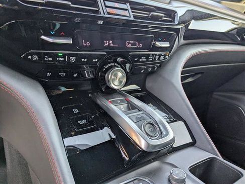 Used 2024 Acura MDX A-Spec image 11