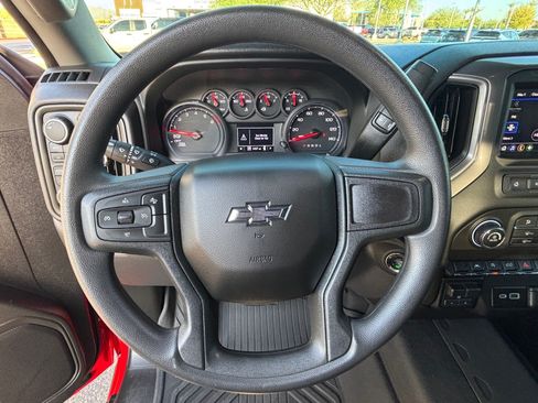 Used 2026 Chevrolet Silverado 1500 Custom Trail Boss AWD/4WD image 12