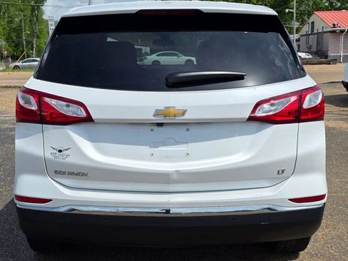 Used 2020 Chevrolet Equinox LT FWD image 4