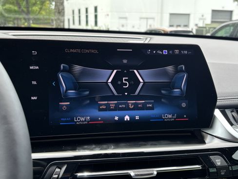 New 2027 BMW X1 xDrive28i AWD/4WD image 32