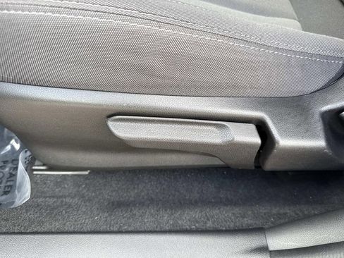 Used 2024 Subaru Crosstrek 2.0i w/ Crosstrek Mirror Package image 25