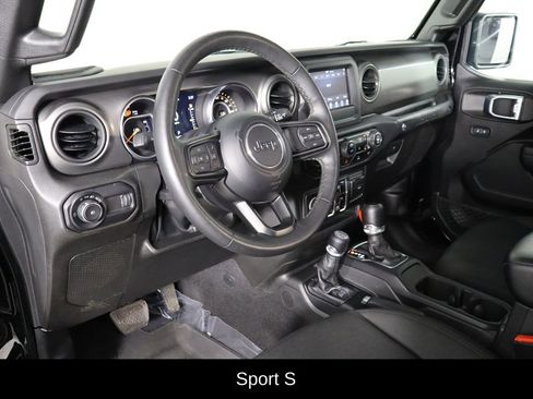 Used 2023 Jeep Wrangler Unlimited Sport AWD/4WD image 24