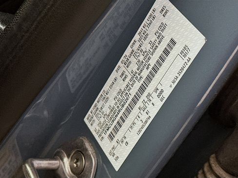 Used 2024 Ford Escape Active AWD/4WD image 12