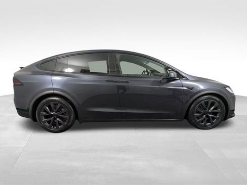 Used 2024 Tesla Model X image 20