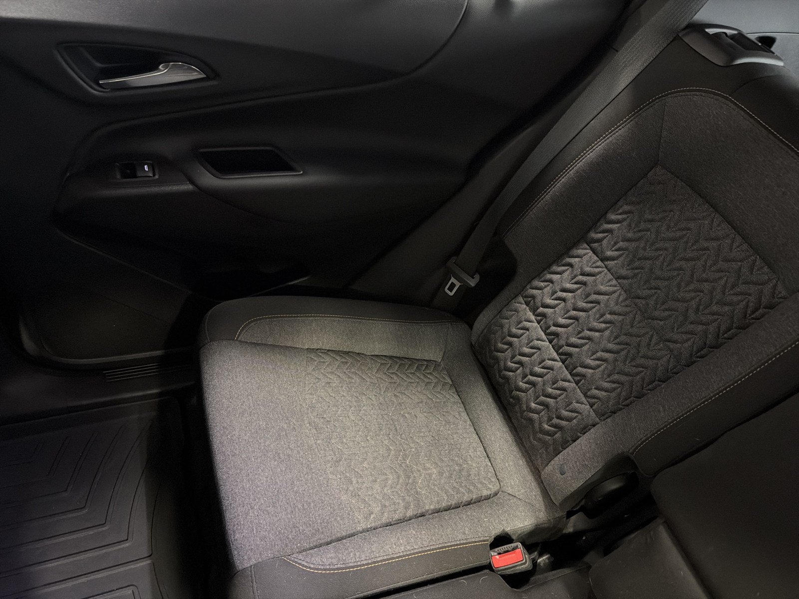 Used 2022 Chevrolet Equinox LT FWD image 11