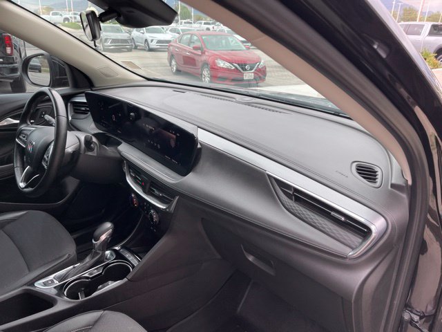Used 2025 Buick Encore GX Preferred FWD image 17