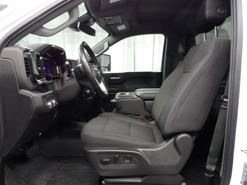 Used 2024 GMC Sierra 3500 SLE w/ SLE Convenience Package AWD/4WD image 11