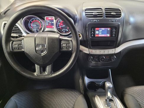 Used 2019 Dodge Journey SE w/ Blacktop Package image 22