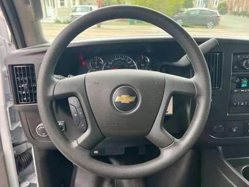 Used 2024 Chevrolet Express 2500 w/ Driver Convenience Package RWD image 15