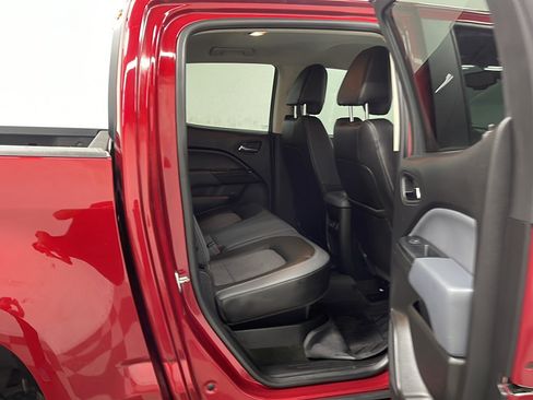 Used 2018 Chevrolet Colorado Z71 AWD/4WD image 18