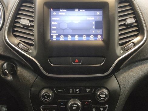 Used 2020 Jeep Cherokee Latitude image 25