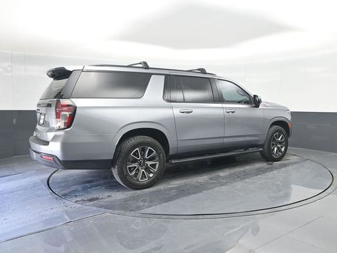 Used 2024 Chevrolet Suburban Z71 w/ Luxury Package image 15