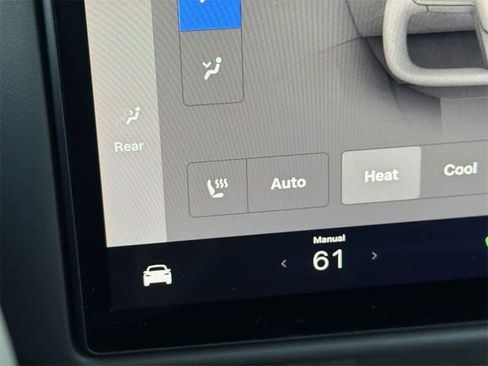 Used 2022 Tesla Model X Plaid image 23