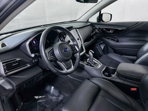 Used 2023 Subaru Outback Limited AWD/4WD image 9