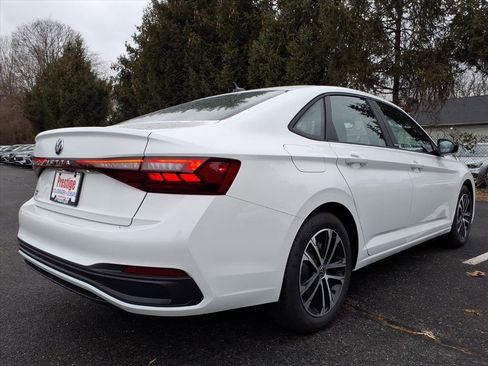 New 2026 Volkswagen Jetta Sport image 4