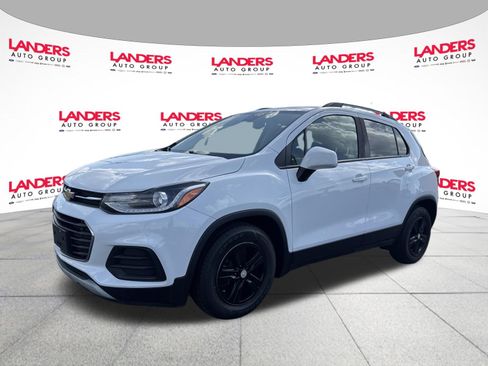 Used 2022 Chevrolet Trax LT FWD image 13