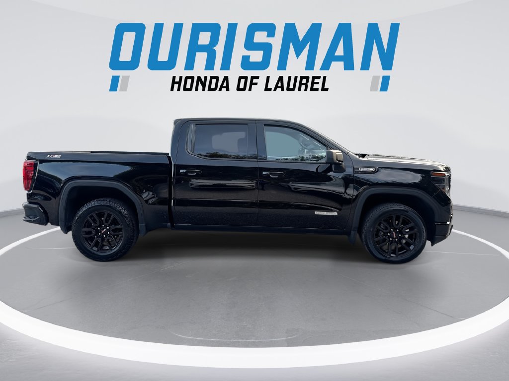 Used 2024 GMC Sierra 1500 Elevation AWD/4WD image 9