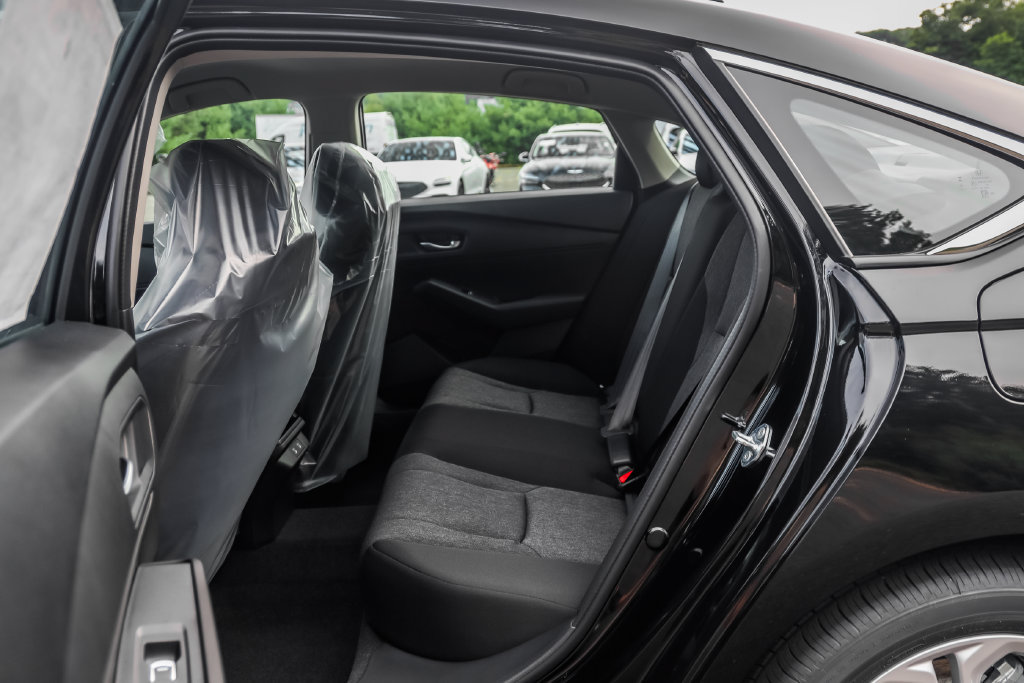 New 2026 Honda Accord LX image 10
