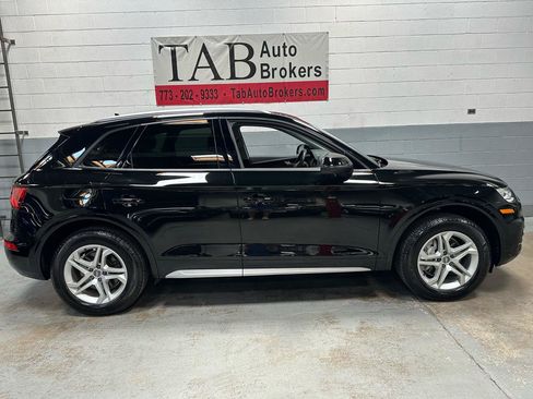 Used 2018 Audi Q5 2.0T Premium AWD/4WD image 2
