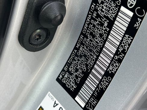 Certified 2023 Toyota Corolla XLE w/ Carpet Mat Package (TMS) image 31