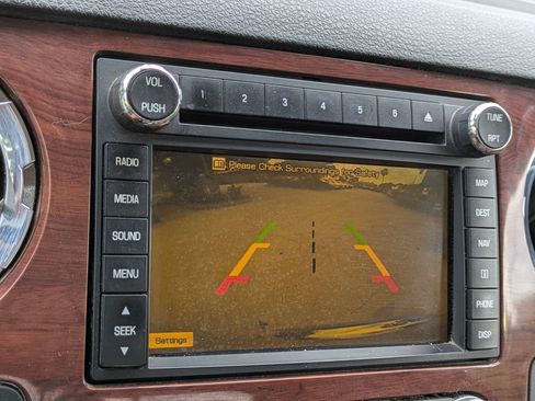 Used 2010 Ford F350 Lariat AWD/4WD image 23