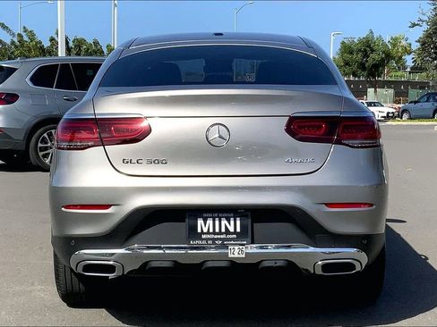 Used 2023 Mercedes-Benz GLC 300 4MATIC Coupe image 4