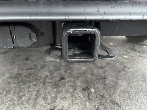 New 2026 Chrysler Pacifica Limited w/ Trailer Tow Group image 8