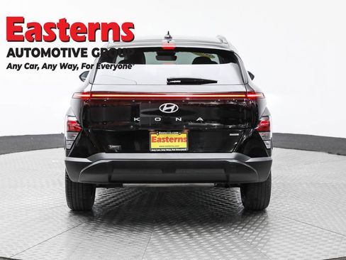 Used 2024 Hyundai Kona SEL image 6