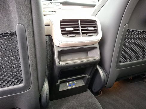 Used 2025 Mercedes-Benz GLE 53 AMG GLE 53 AMG image 11