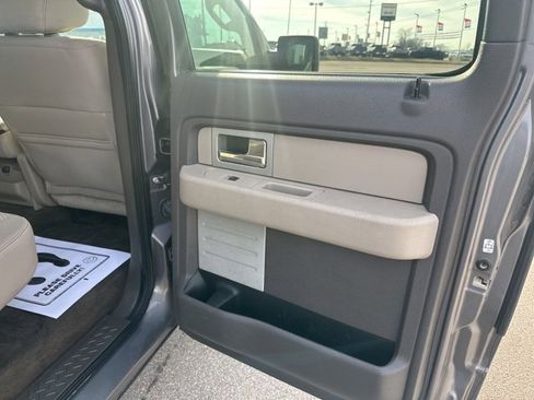 Used 2010 Ford F150 XLT image 16