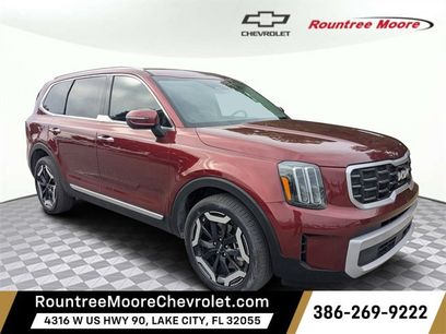 Used 2024 Kia Telluride S