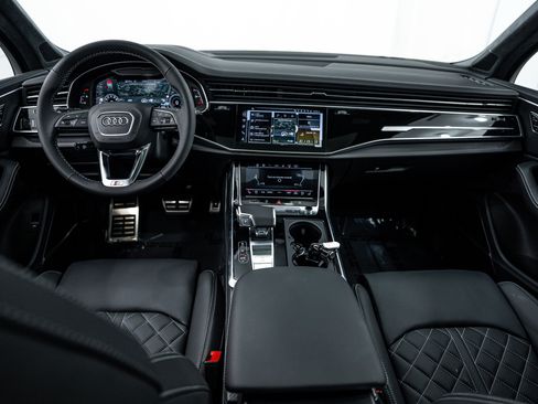 New 2026 Audi SQ7 Prestige image 8